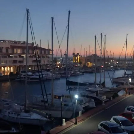 Moderno Apto Con Vistas Al Puerto, Aire Acondicionado,wifi,piscina,facil Aparcamiento Apartment Almerimar